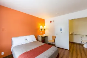 Motel 6-Klamath Falls, OR - Chambre