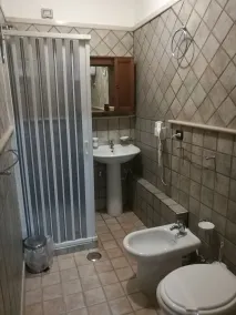 Garden Inn - Badezimmer