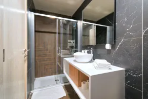 Boutique Hotel St Georgije - Bathroom