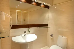 Hotel Lubicz - Bathroom