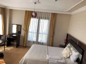 YUMURTALIK OTEL - Værelse