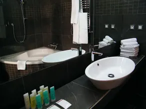 Hotel President Pantovcak - Bathroom