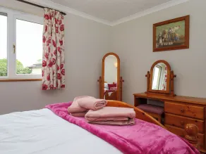 Hole Park - Room