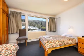 Kasees Apartments & Mountain Lodge - Room