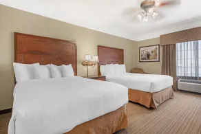 Best Western Plus Monica Royale Inn & Suites - Chambre