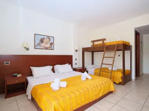 Calypso Hotel - Zimmer