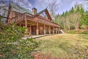 Lake Hartwell Lodge w/ Dock, Theater + Hot Tub! - Interior