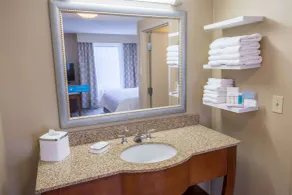 Hampton Inn & Suites Tilton - Værelse