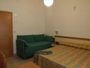 Hotel Thea - Quarto