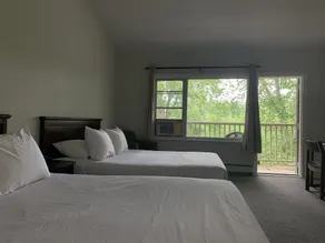 Inn at the Falls - Chambre