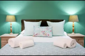 2 Owls Guesthouse - Room