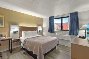 Quality Inn & Suites Green Bay Downtown - Chambre
