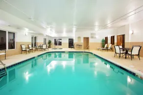 Holiday Inn Express Hotel & Suites Mattoon by IHG - Pool