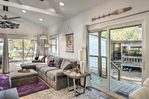 Beautiful Toledo Bend Retreat W/ Private Dock - Interiør