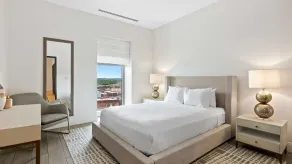 Embassy Suites by Hilton Knoxville Downtown - Chambre