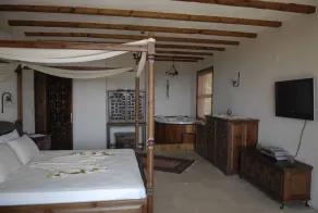 An Unspoilt Setting, Luxurious Surroundings and a Warm, Personal Welcome - Værelse