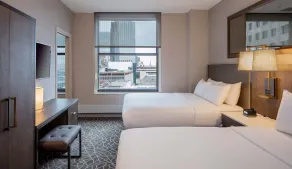 Embassy Suites by Hilton Minneapolis Downtown - Chambre