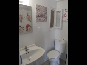 Bright and Modern Apartment 3 bedroom with Balcony E3EV - Badrum