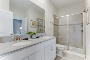 24-7 Vacation Club! Affordable Vacation Stays, Multiple Units Available, All Over Florida! Name your price today! - Salle de bain