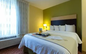 MainStay Suites Sterling near Dulles Town Center - Chambre