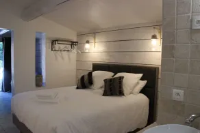 Le Hameau Fleur de Pierres , Chambre , Gite et Table d'Hôtes - Camera