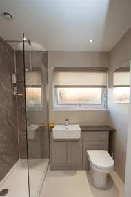 Beckside - Bathroom