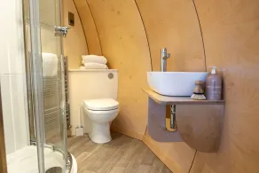 Black Knowe, Luxury Glamping Pods, Ballycastle - Salle de bain