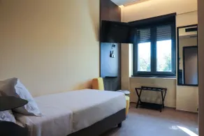 Best Western Hotel Revolution - Room