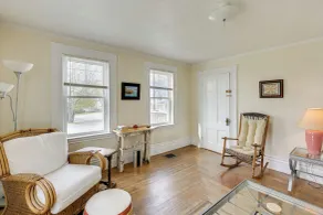 Walk to Beach: House w/ Deck & Yard in Lubec! - Innenbereich