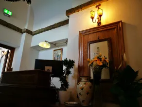Badia Santa Maria de Olearia - Recepción