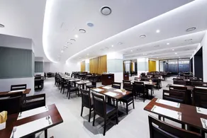 Ramada Hotel & Suite by Wyndham Gangwon Pyeongchang - Restaurant