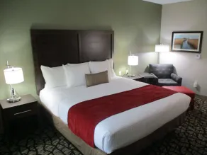 Best Western Plus Lakeview Hotel - Zimmer