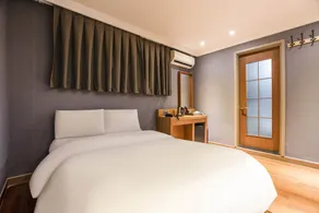 Sadang Film Hotel - Camera
