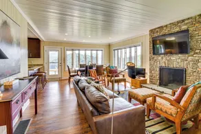 Mountain Home Near Lake Glenville w/ Scenic Views - Innvendig