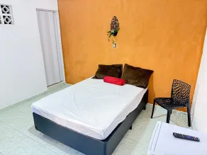 Suíte privativa com Wi-Fi 2 min da praia Aviação - Room