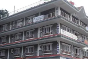 Grand Hotel Begnas - Image 1