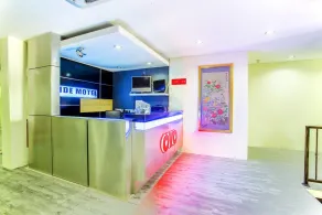 OYO 822 Zande Motel Kuala Selangor - Recepción
