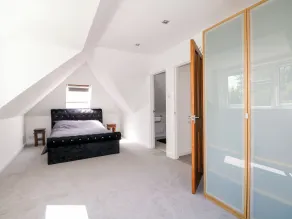 Lucerne Cottage - Værelse