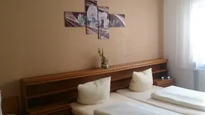 Hotel Gasthof Zur Krone - Quarto