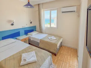 Er-öz Hotel & Restaurant - Room