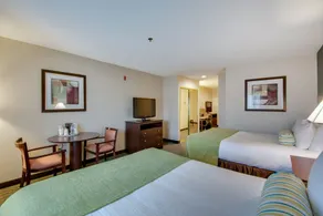 Best Western Plus, The Inn at Hampton - Chambre