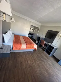 Budget Inn - Zimmer