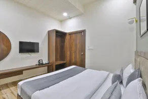 Hotel SR Regency - Room