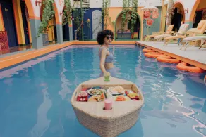 Por Aqui Stay & Dine - Pool