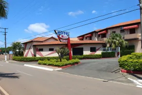 Hotel Karina - Exterior