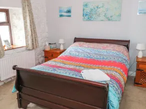Gort Farm Cottage - Chambre