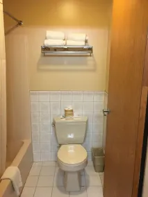 Cabot Inn & Suites - Baño