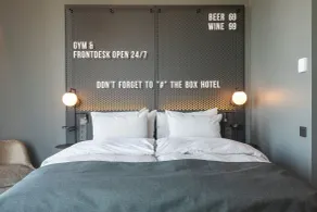 Quality Hotel The Box - Room