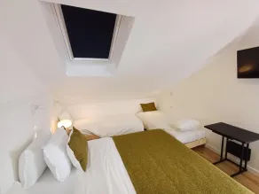 Relax & Travel - Camera