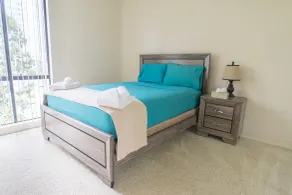 The Rochester - Zimmer